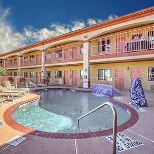 Casa Rosa Inn